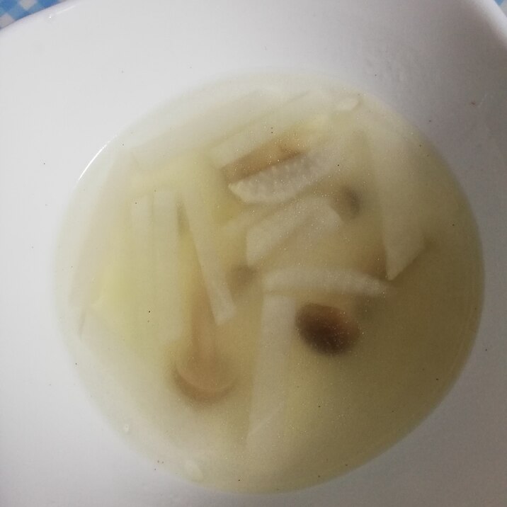 大根としめじの中華スープ